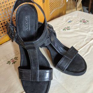 Aerology Black T Strap Sandals by Aerosoles Sz 9.5  SEXY